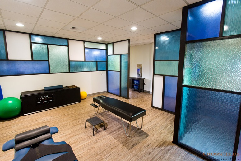 decompression-wall-design-chiropractor-chiropractic-office-design