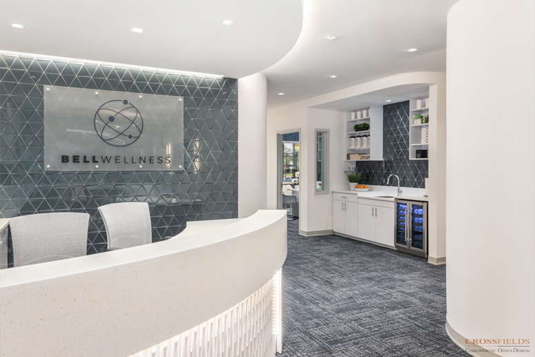 BellWellness-Lobby-and-hospitality-Modern-Healthcare-Office-Design-chiropractor-clinic-design