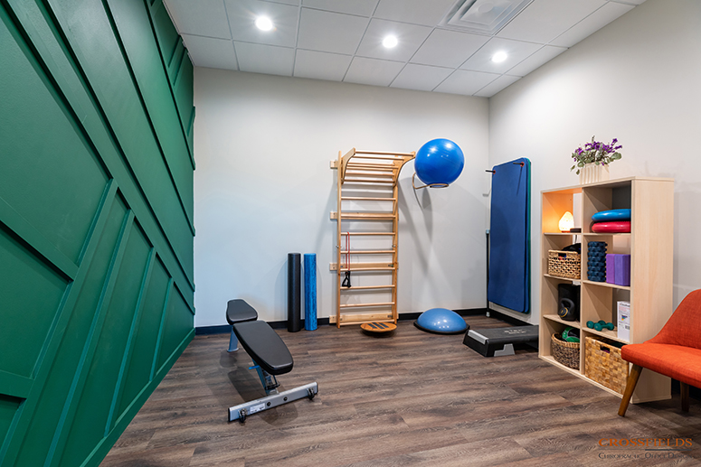 1023-07-West-University-Wellness-Therapy-copy-chiropractic-clinic-design