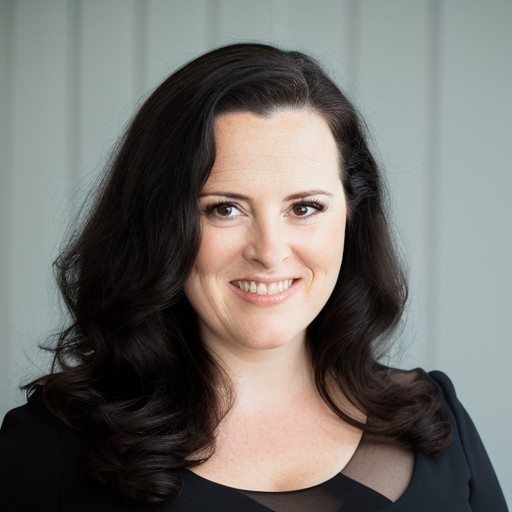 Dr. Elizabeth Hoefer